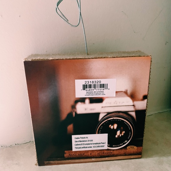 Picture Holder - Picture 3 of 3